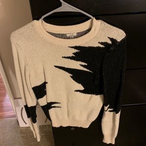 Pattern sweater
